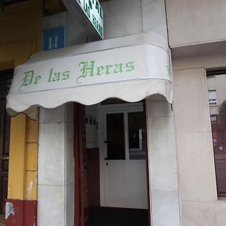 Hostal De Las Heras Badajoz Exterior foto