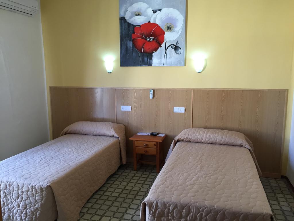 Hostal De Las Heras Badajoz Cameră foto