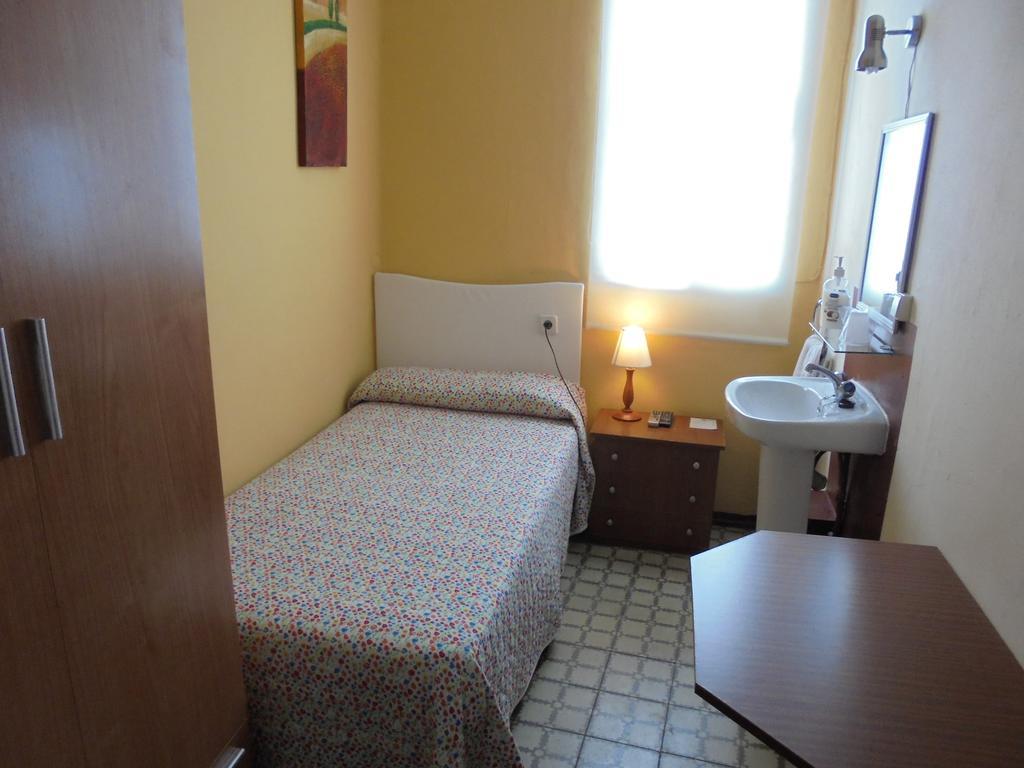 Hostal De Las Heras Badajoz Cameră foto